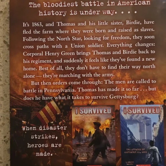 Scholastic I Survived: The Battle of Gettysburg, 1863 - Red and Black Cover - Picture 2 of 2